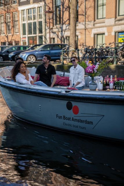amsterdam-private-luxury-cruise-with-bbq-and-drinks