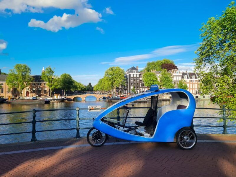amsterdam-private-pedicab-historical-sightseeing-tour