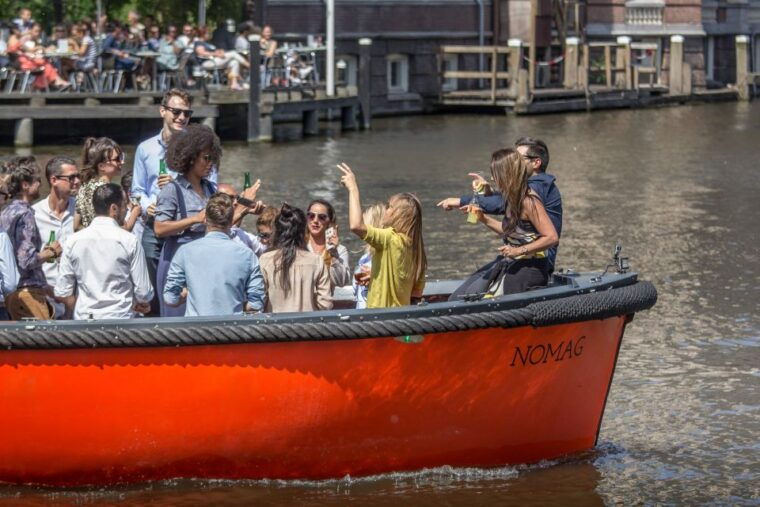 amsterdam-private-prosecco-canal-cruise-tour