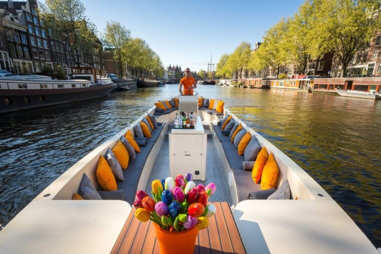 amsterdam-private-prosecco-canal-cruise-tour