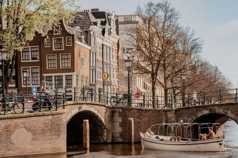 Amsterdam: Private Romantic Canal Cruise w. Prosecco/Snacks - Authentic Insights from Reviewers