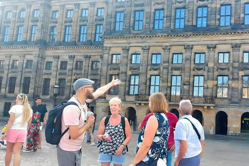 Amsterdam: Private Tour with Local Guide (French or English) - Districts Beyond the City Center