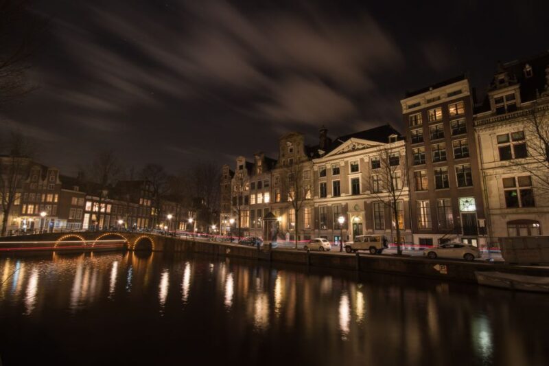 Amsterdam: Private Walking Tour with a Local - The Flexibility of a Custom Route