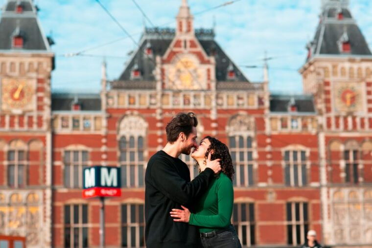 amsterdam-professional-photoshoot-at-centraal-station