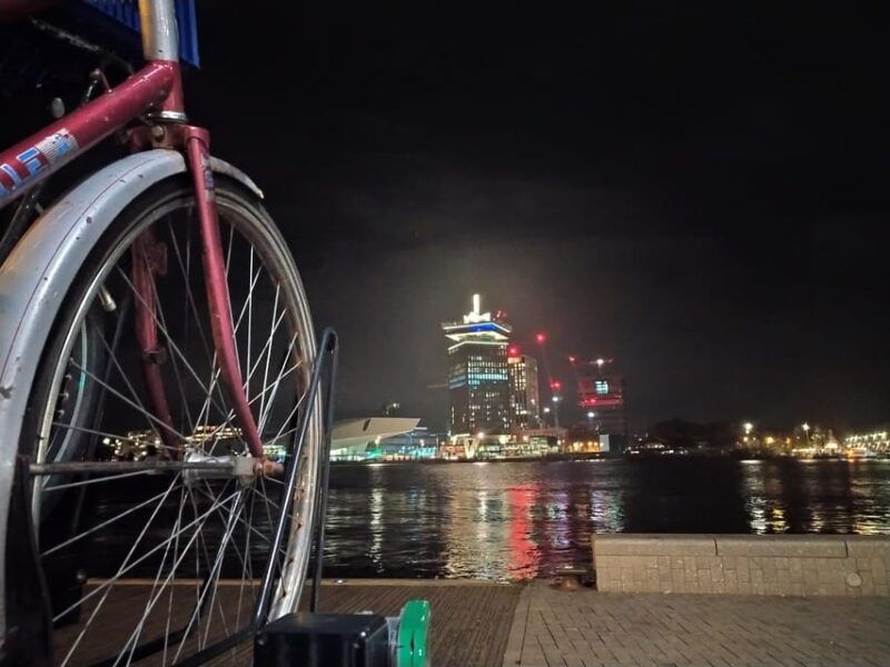 amsterdam-queer-bike-tour-with-local-guide