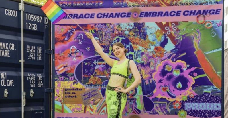 amsterdam-queer-contemporary-art-tour-with-artist-yamuna