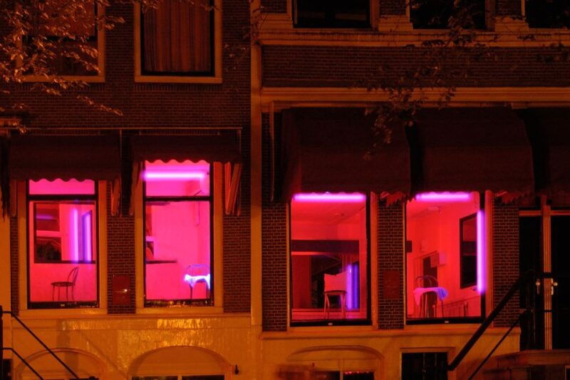amsterdam-red-light-district-1-hour-smartphone-audio-tour