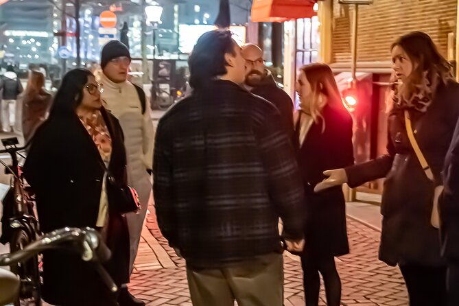 amsterdam-red-light-district-and-city-center-walking-tour