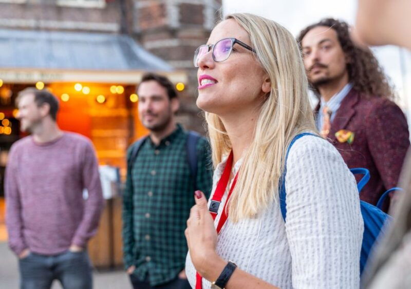 amsterdam-red-light-district-city-tour-german-or-english