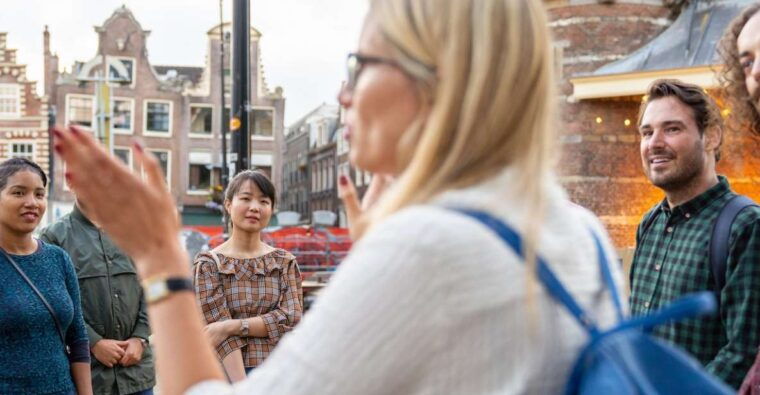 amsterdam-red-light-district-city-tour-german-or-english