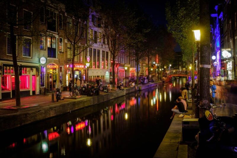 amsterdam-red-light-district-private-guided-walking-tour