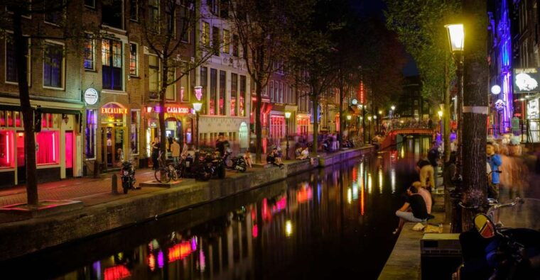 amsterdam-red-light-district-private-guided-walking-tour