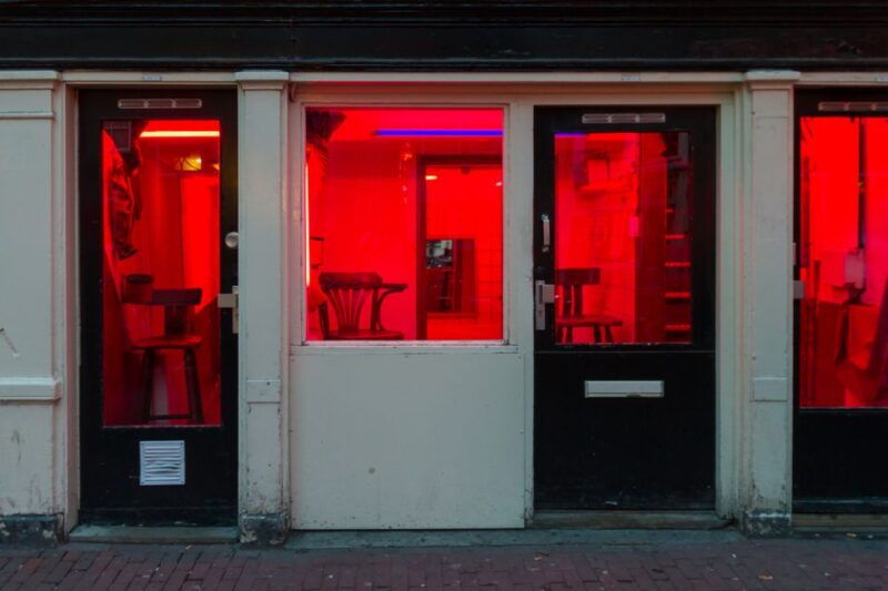 amsterdam-red-light-district-tour