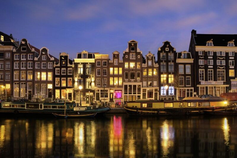 amsterdam-red-light-district-walking-tour