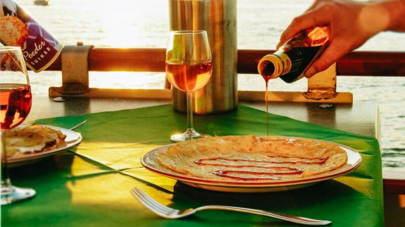 amsterdam-river-cruise-with-all-you-can-eat-dutch-pancakes