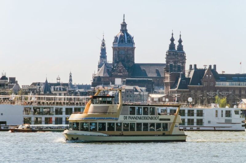 amsterdam-river-cruise-with-all-you-can-eat-dutch-pancakes