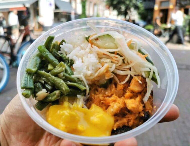 amsterdam-self-guided-food-tour-in-de-pijp-neighbourhood-3