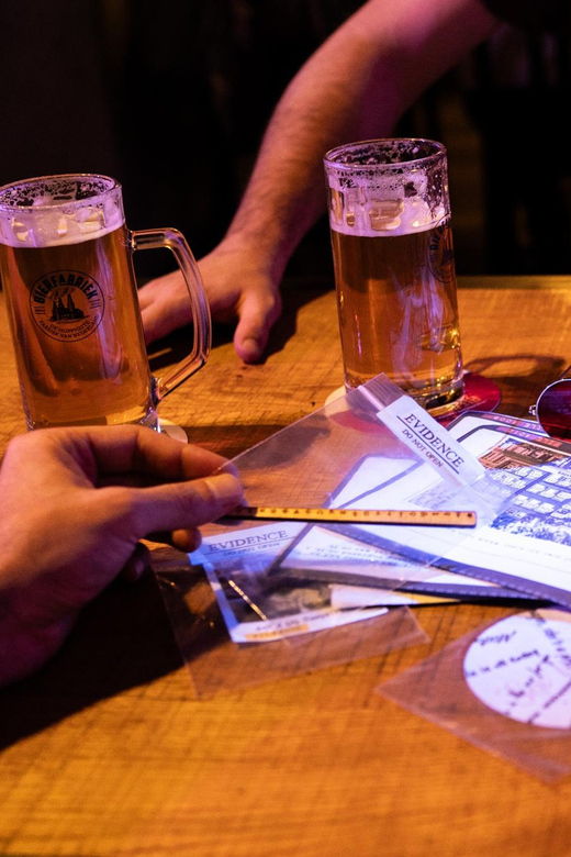 amsterdam-self-guided-red-light-district-pub-crawl-mystery