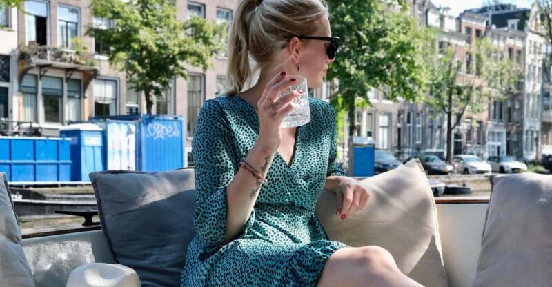 amsterdam-small-group-canal-cruise-including-snacks-drinks