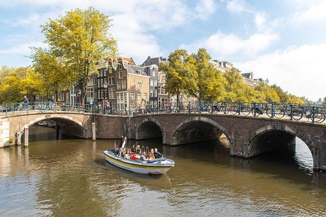 amsterdam-small-group-open-boat-tour-with-local-guide
