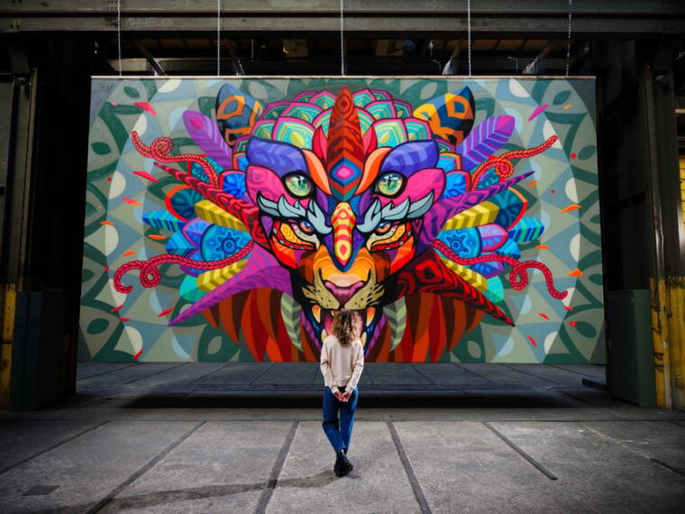 amsterdam-straat-museum-and-canal-cruise-combination-ticket