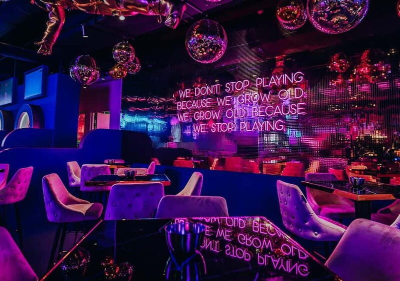Amsterdam: The All Out - No.1 Activity Bar - The Sum Up