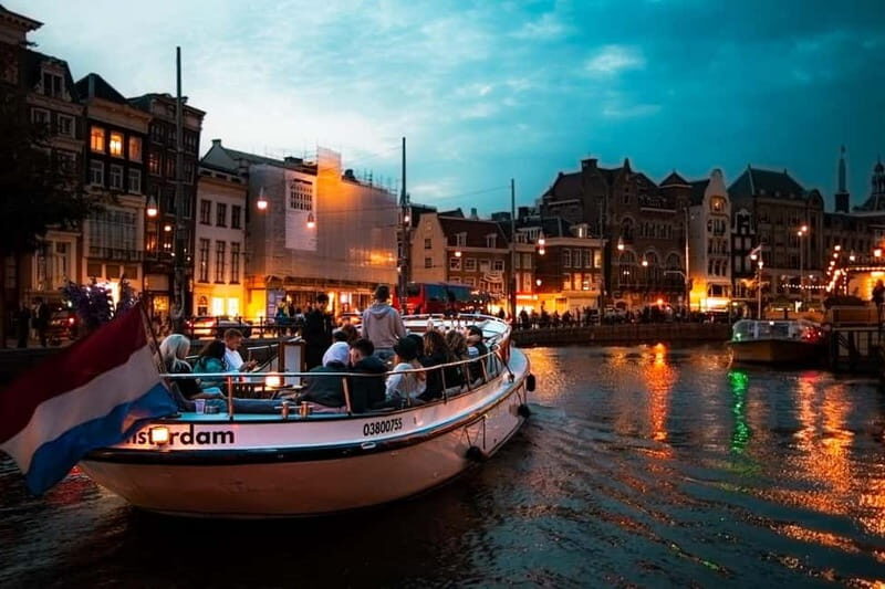 Amsterdam: The Bulldog Boat Smoke and Booze Cruise - FAQ