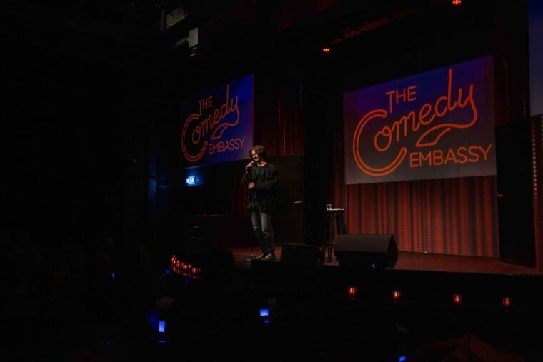 amsterdam-the-comedy-embassy-stand-up-show