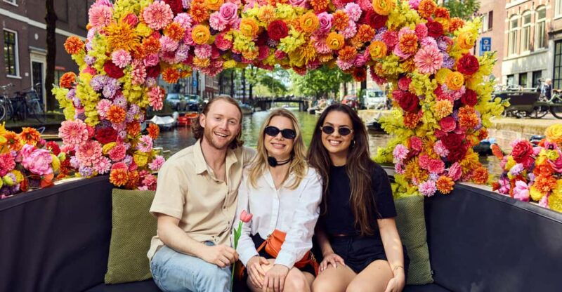 amsterdam-the-original-flower-boat-with-local-guide-and-bar