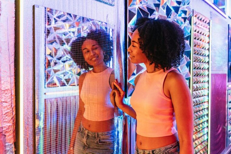 amsterdam-the-upside-down-museum-entrance-ticket