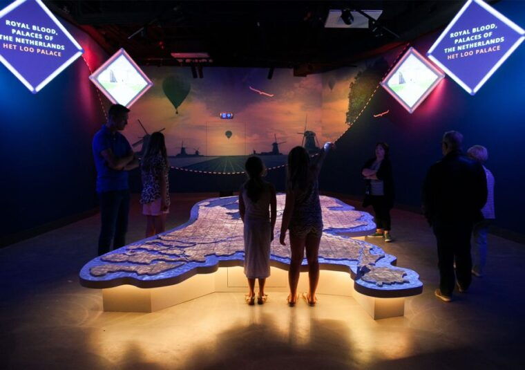 amsterdam-this-is-holland-5d-flight-experience-entry-ticket