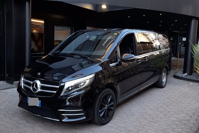 amsterdam-to-amsterdam-schiphol-airport-ams-departure-private-transfer