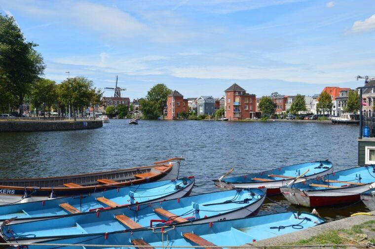 amsterdam-to-haarlem-private-day-trip-experience