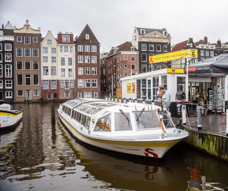 amsterdam-top-highlights-canal-cruise-with-flower-cocktail