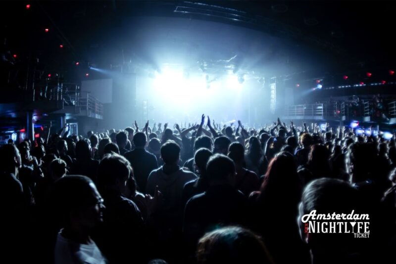 amsterdam-tour-de-bonton-club-tour-and-20-nightclubs-entry