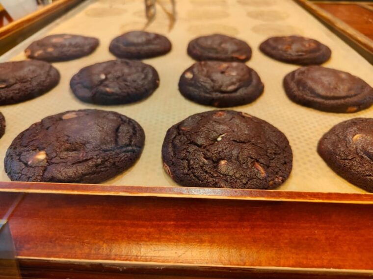 amsterdam-trending-tastes-food-history-tour-hollanda-tours