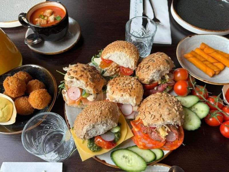 amsterdam-tulip-fields-day-tour-with-lunch-windmill