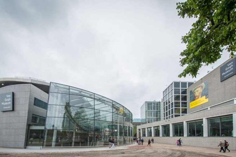 amsterdam-van-gogh-museum-ticket-and-city-canal-cruise