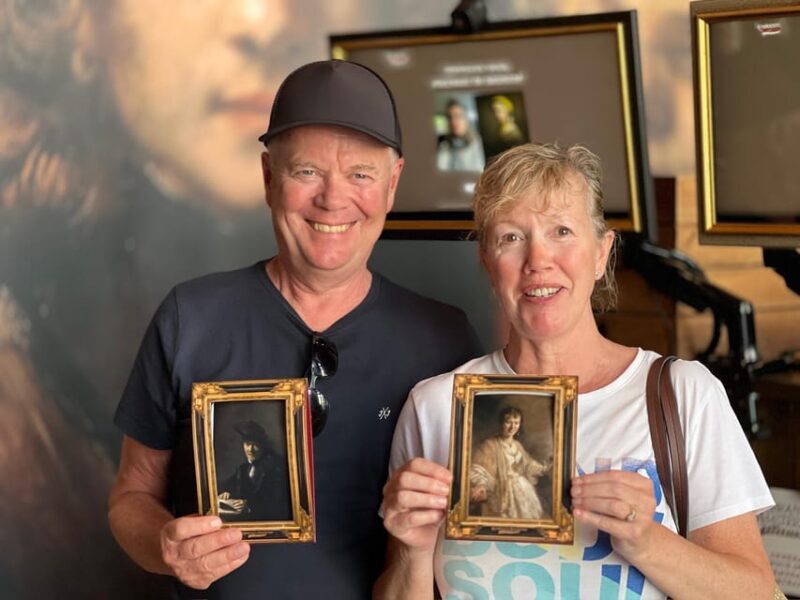 Amsterdam: Van Gogh or Rembrandt AI Portrait Photo Souvenir - FAQ