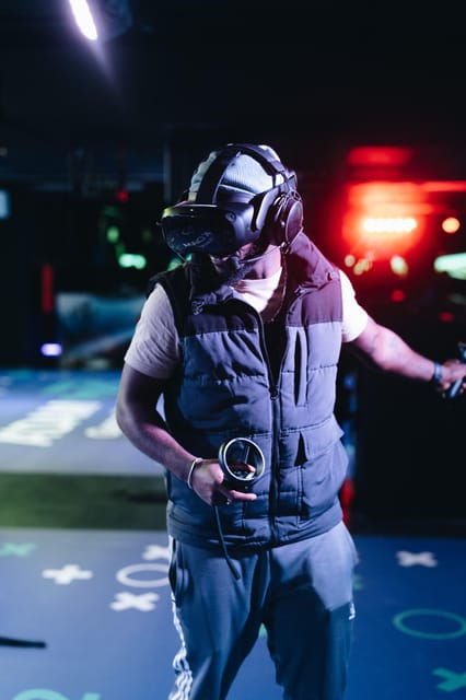 amsterdam-vr-game-park-free-roaming-experience