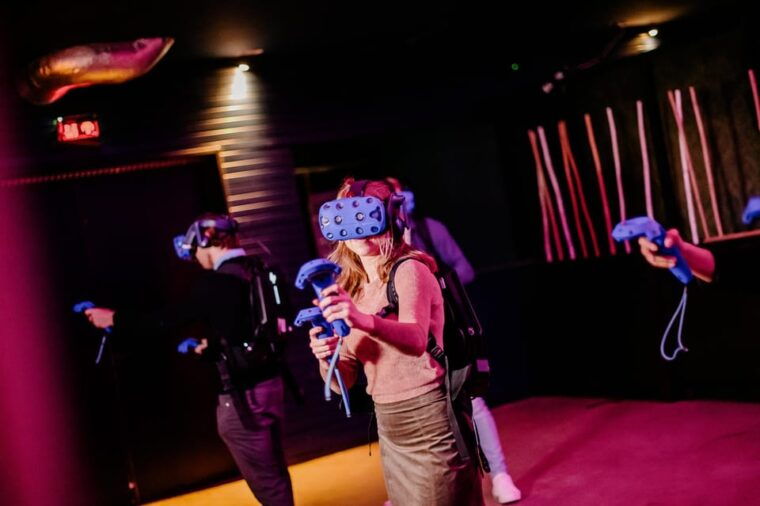 amsterdam-vr-game-park-free-roaming-experience