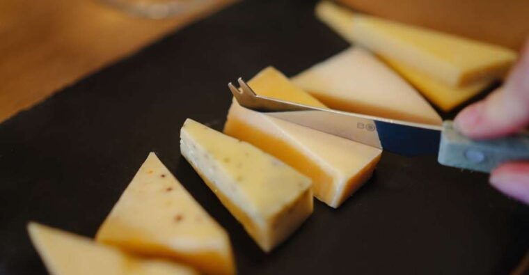 amsterdam-walking-tour-with-cheese-tasting-2