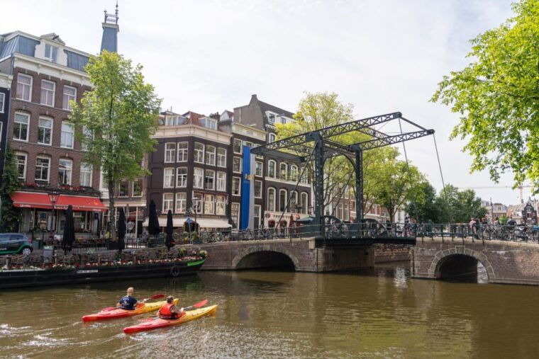 amsterdam-walking-tour-with-cheese-tasting-2