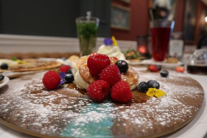 amsterdam-walking-tour-with-dutch-pancake-lunch