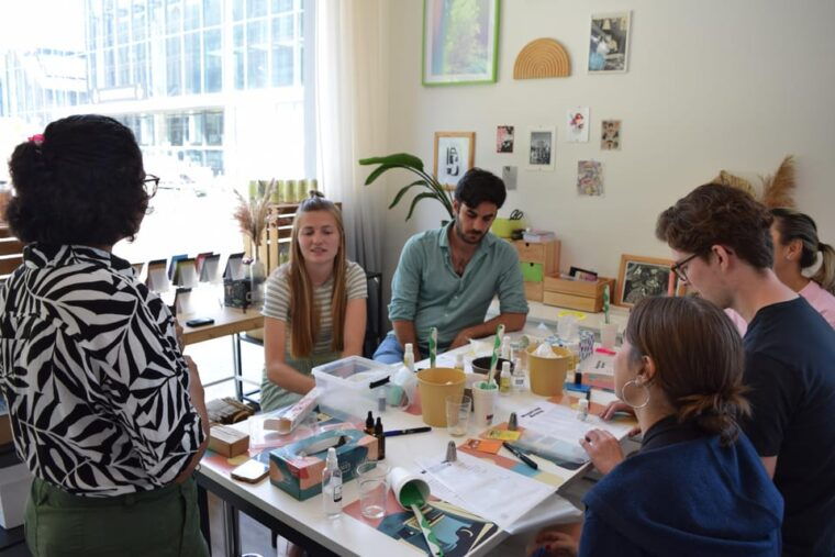 amsterdam-whip-sip-whipped-soap-making-workshop