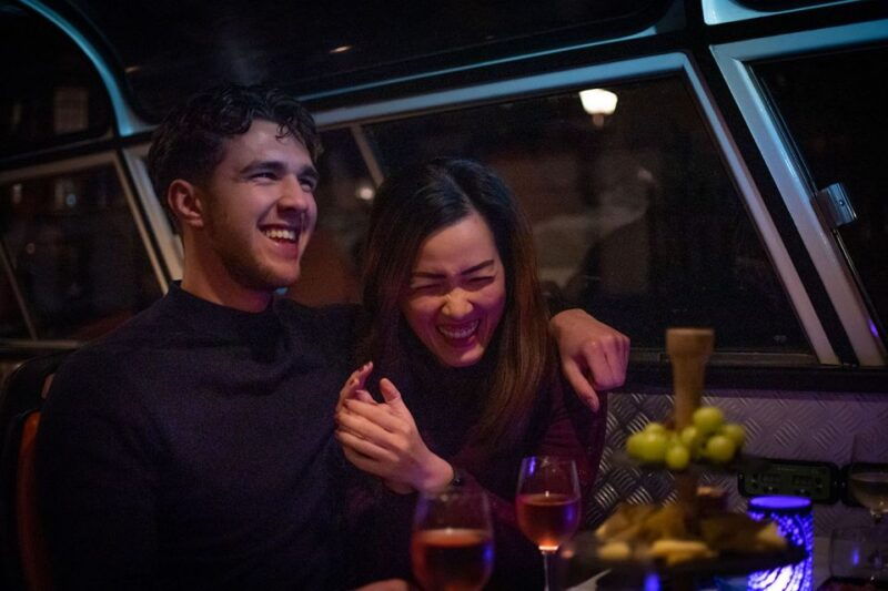amsterdam-wine-and-cheese-evening-cruise-3