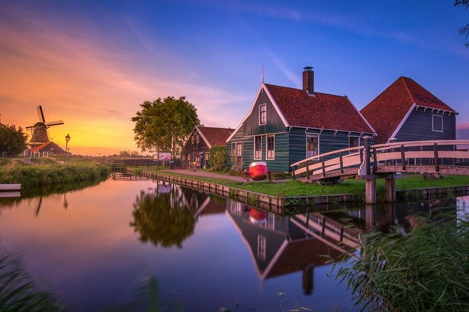 amsterdam-zaanse-schans-volendam-giethoorn-with-boat-tour