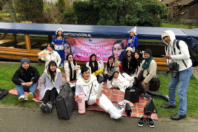 amsterdam-zaanse-schans-volendam-giethoorn-with-boat-tour