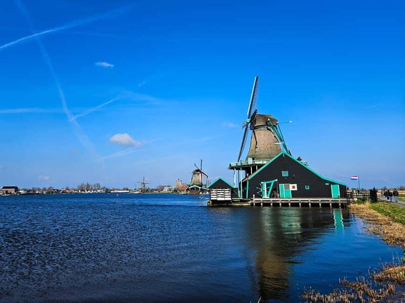 Amsterdam: Zaanse Schans windmills & Volendam Guided Tour - How the Tour Works: A Full Breakdown