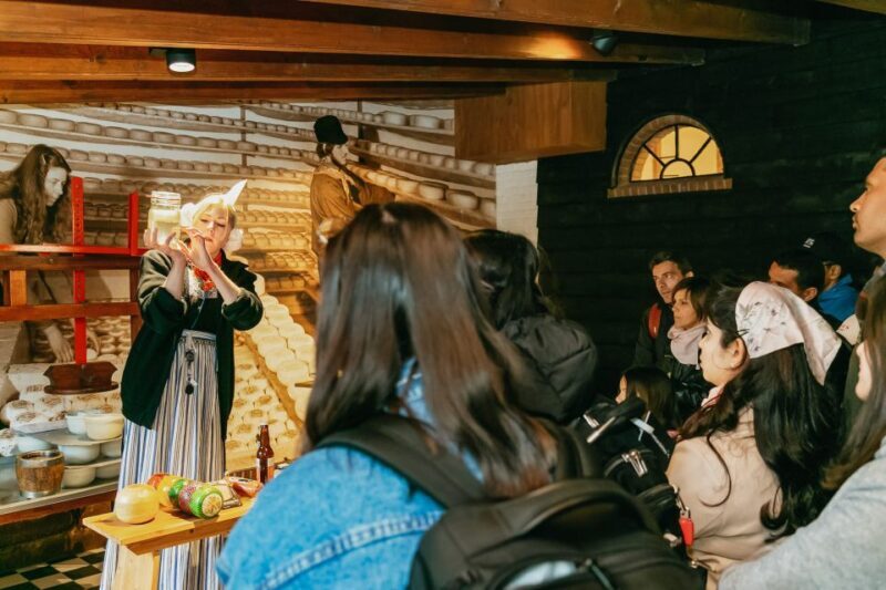 Amsterdam: Zaanse Schans windmills & Volendam Guided Tour - FAQs